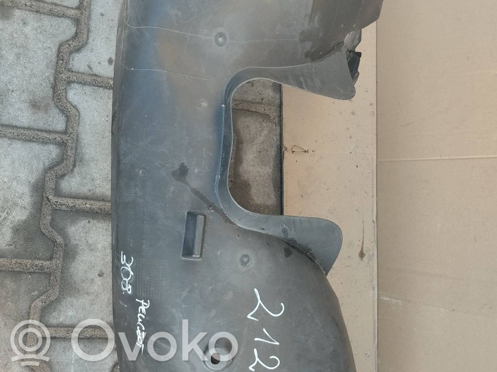 Peugeot 308 Nadkole przednie 