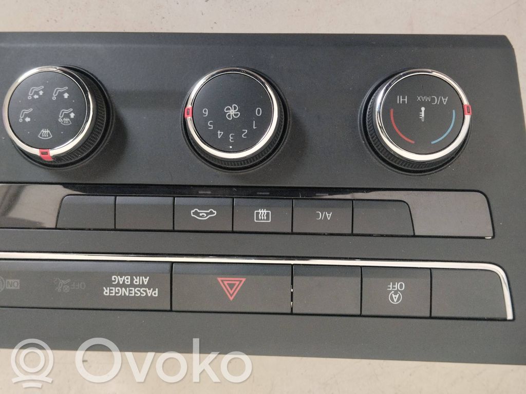 Seat Leon (5F) Climate control unit 