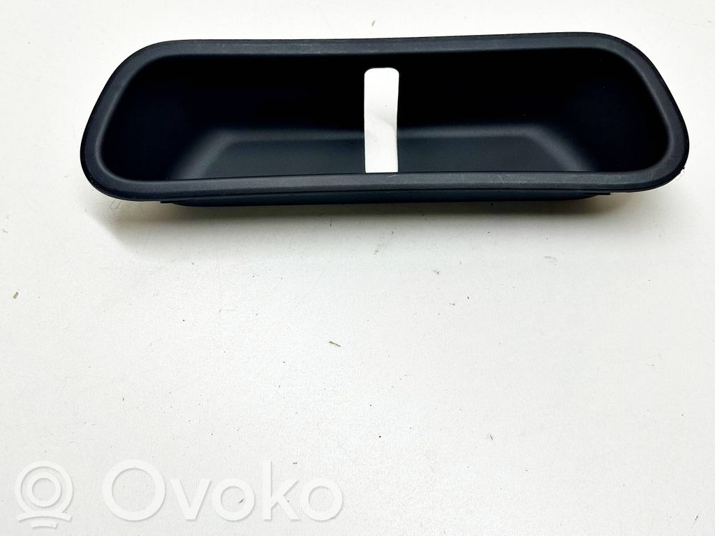 BMW X5 G05 Spynos apdaila 