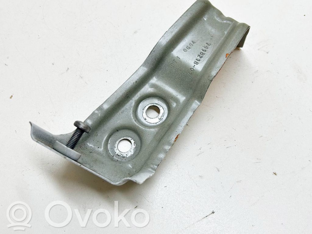 BMW X6 G06 Soporte de montaje del guardabarros 