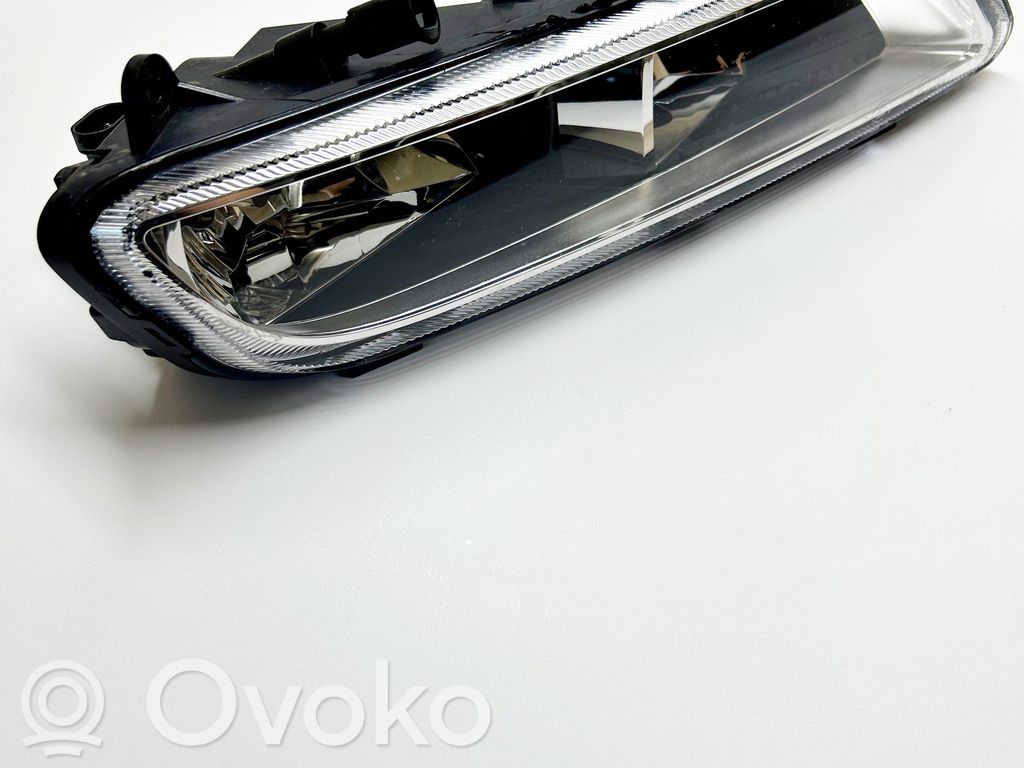BMW 3 G20 G21 Etusumuvalo 
