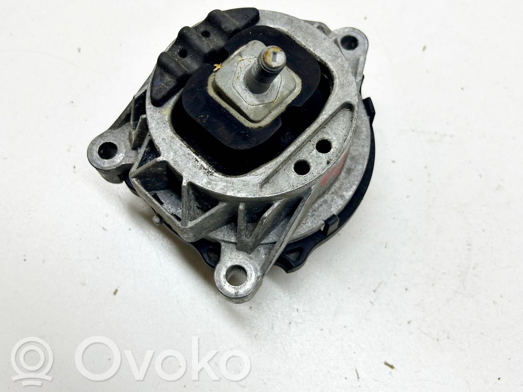BMW 3 G20 G21 Engine mount bracket 