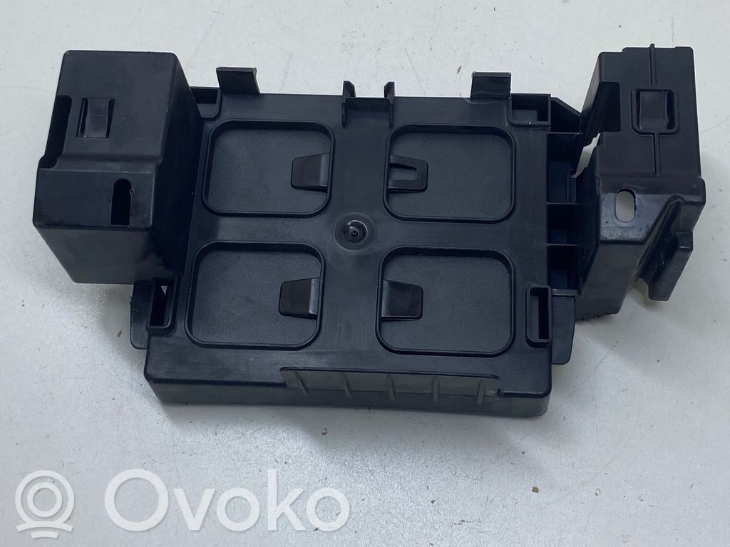 Audi A8 S8 D4 4H Mukavuusmoduuli 