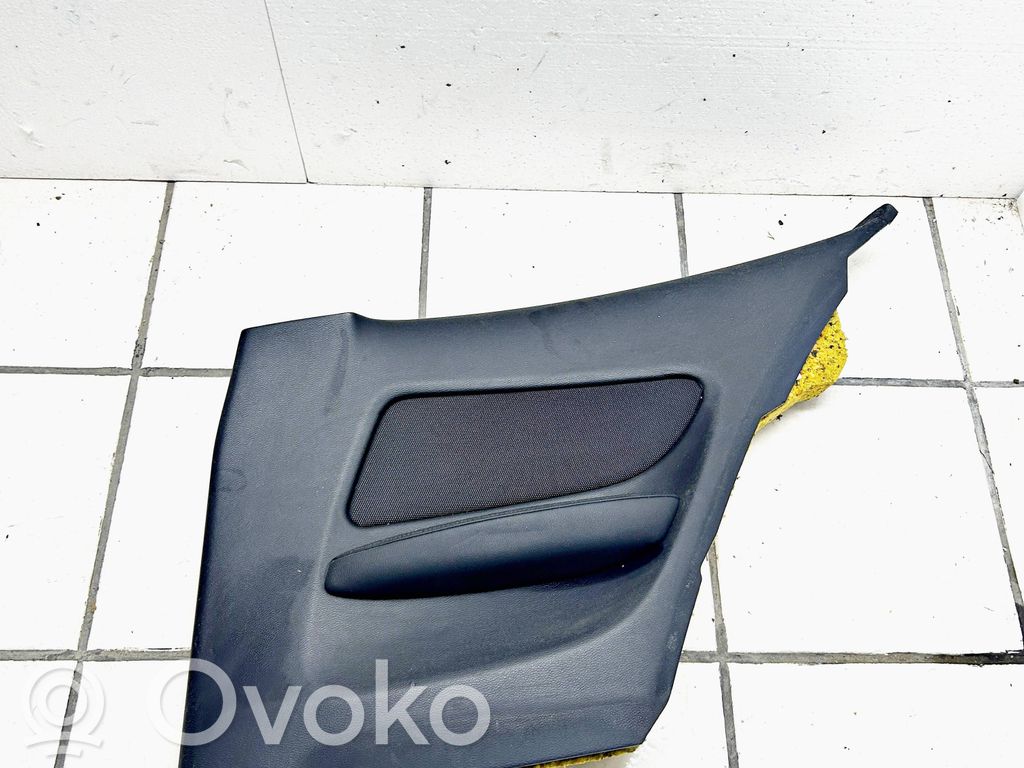 BMW 1 E81 E87 Boczki / Poszycie drzwi tylnych 