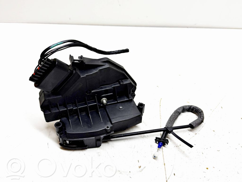 Etuoven lukko   BM5AA21813DG,921763107