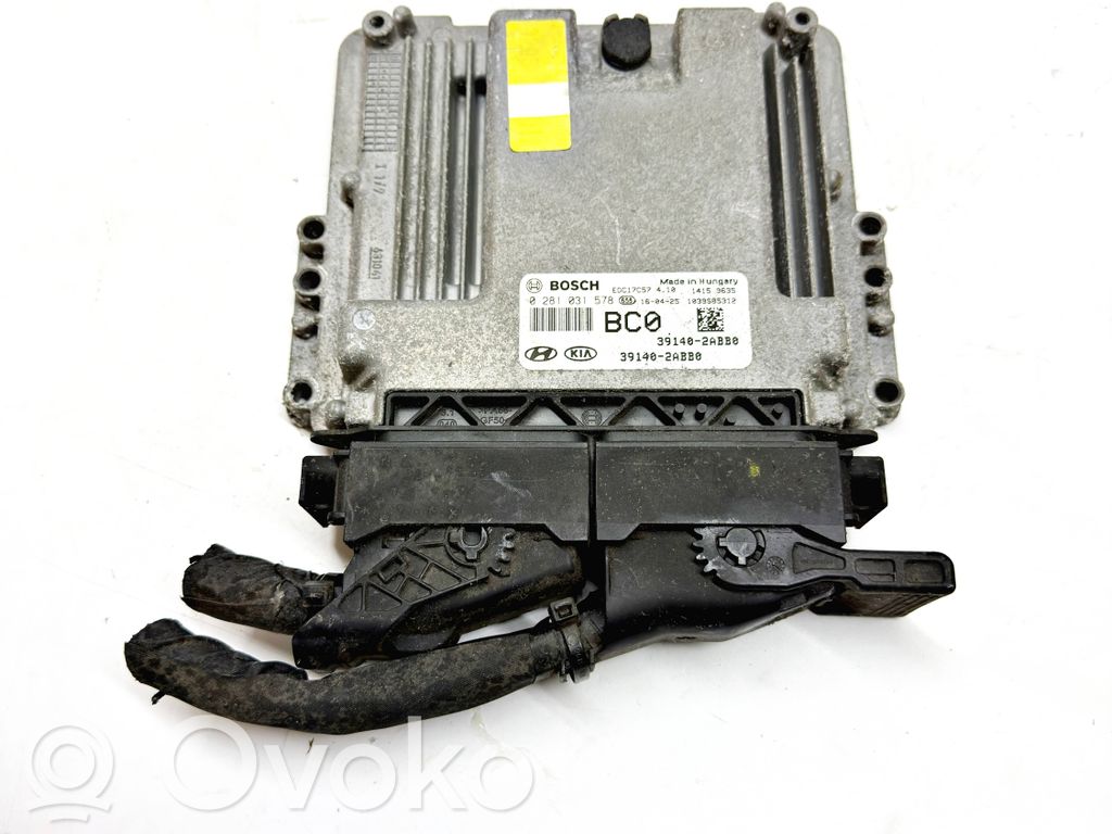 Engine control unit/module   391402ABB0,EDC17C57,1039S85312,14155635
