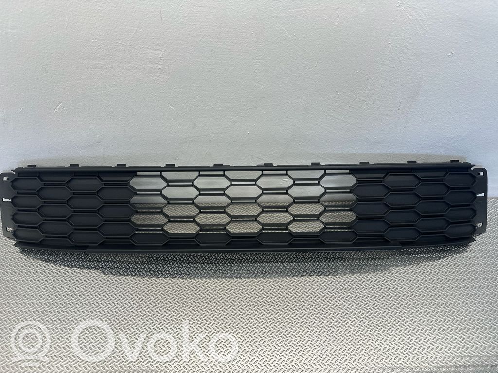 Skoda Fabia Mk3 (NJ) Kratka dolna zderzaka przedniego 