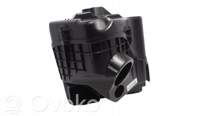 BMW 1 E81 E87 Air filter box 