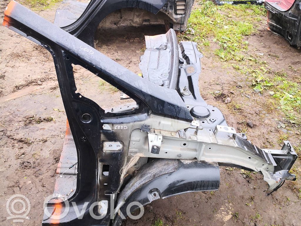 Front quarter panel