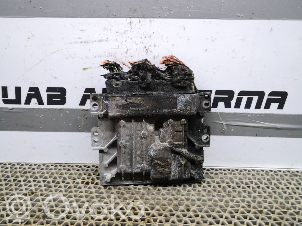 Nissan Qashqai Engine control unit/module 