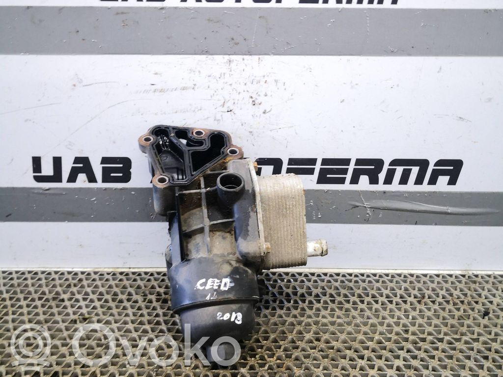 KIA Ceed Oil filter mounting bracket 