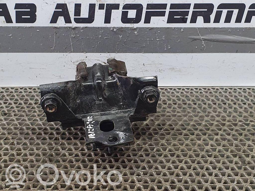 Seat Ibiza IV (6J,6P) Engine mount bracket 