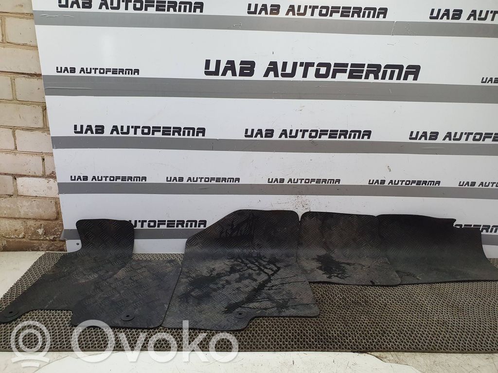 Auton lattiamattosarja