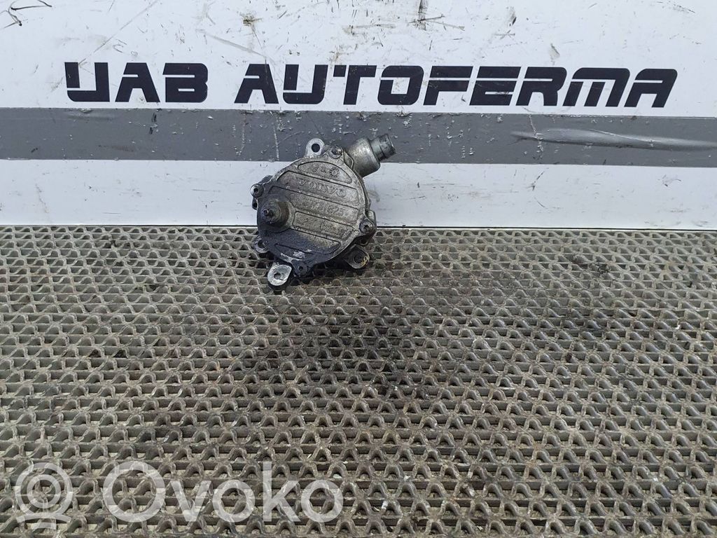 Volvo XC90 Vacuum pump 