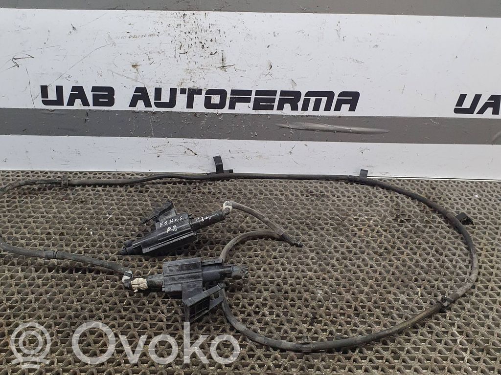 Ford Focus Duză spălare far 