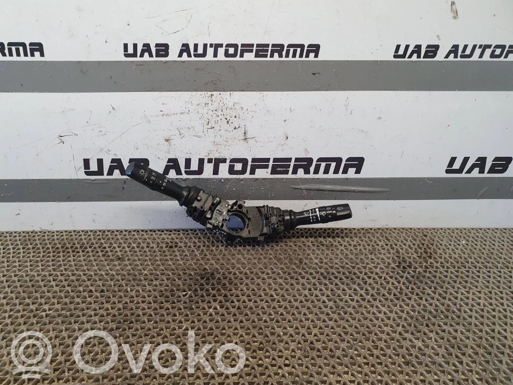 Hyundai i30 Wiper turn signal indicator stalk/switch 