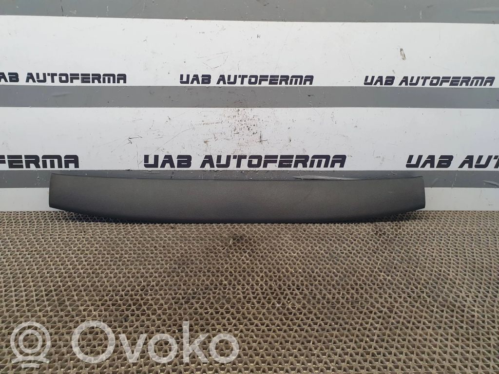 KIA Ceed Tailgate/trunk upper cover trim 