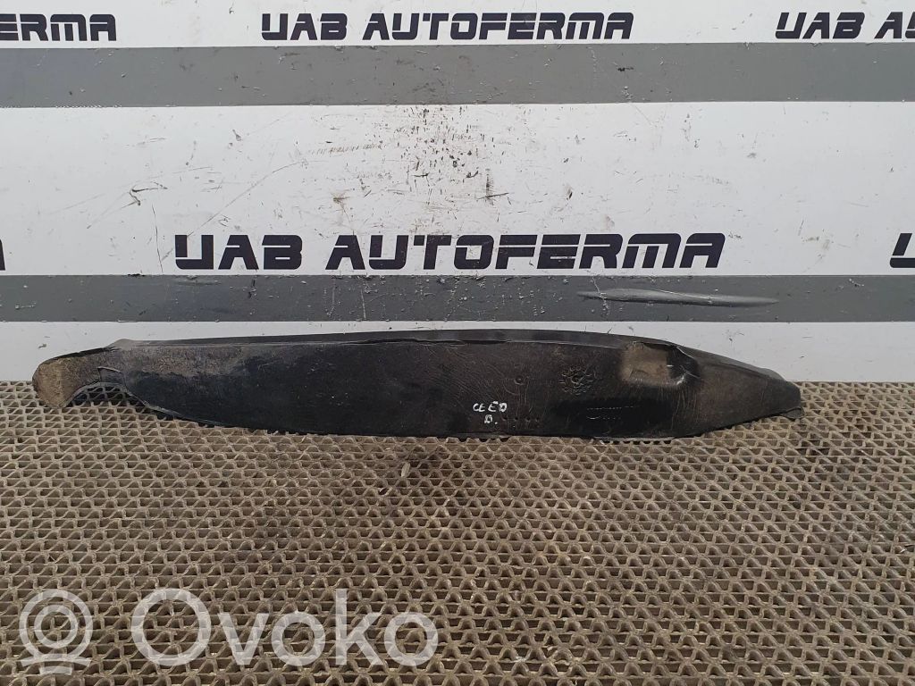 KIA Ceed Путопласт крыла 