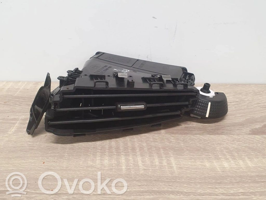 Ford Focus Luftausströmer Lüftungsdüse Luftdüse Mitte 