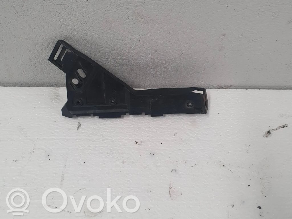 Opel Insignia A Front bumper mounting bracket 