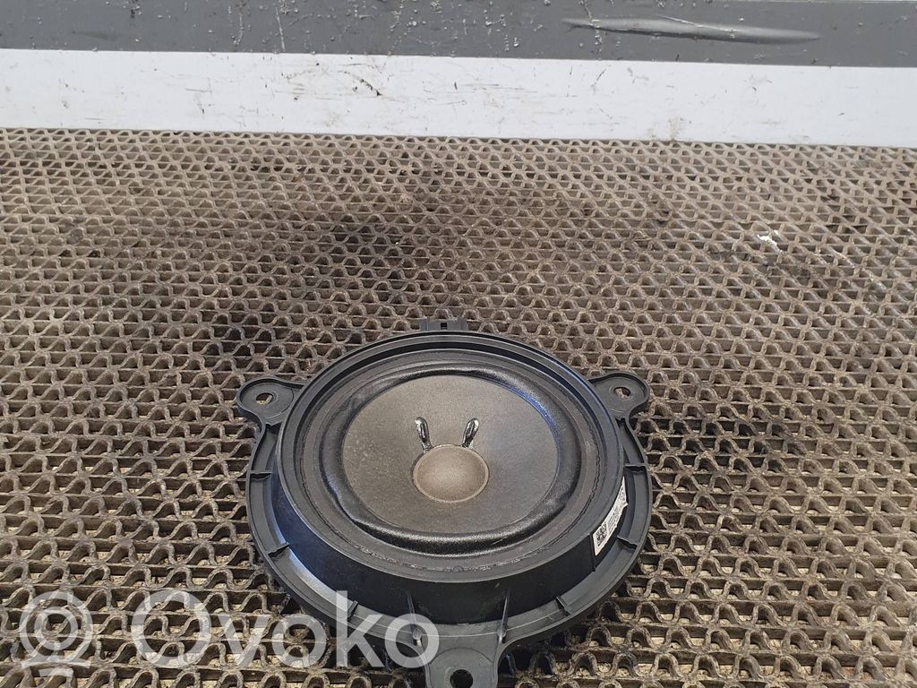 Mazda 3 II Głośnik drzwi tylnych 