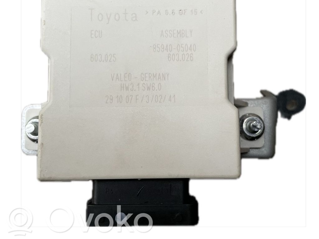 Toyota Avensis T250 Window wiper relay 