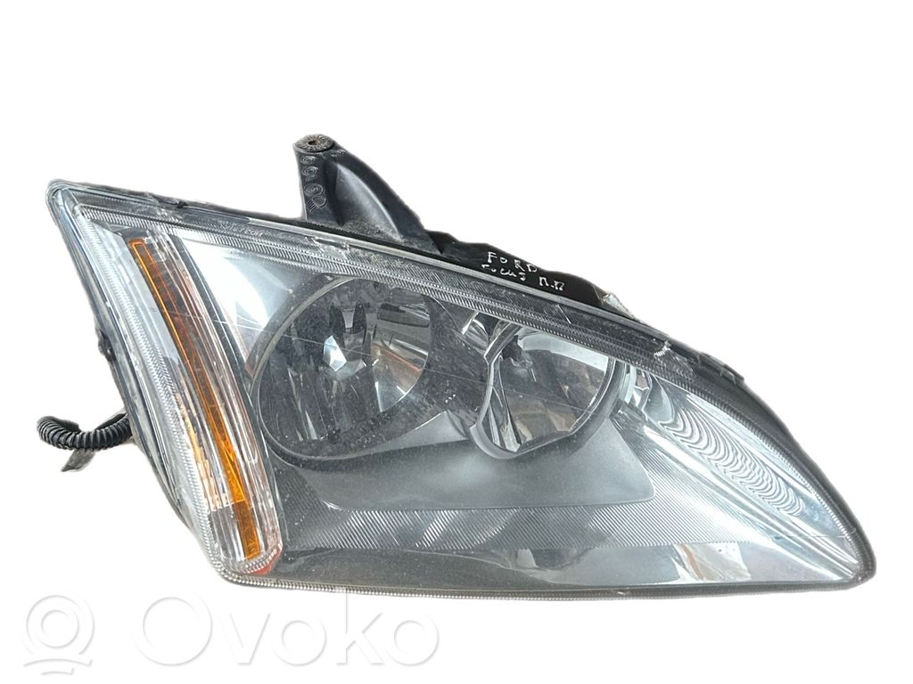 Ford Focus Headlight/headlamp 