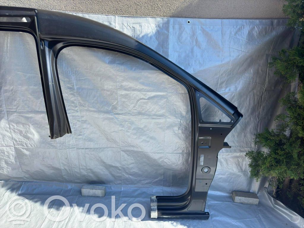 Inny części progu i słupka   2K5809604E,VWCADDY2K5