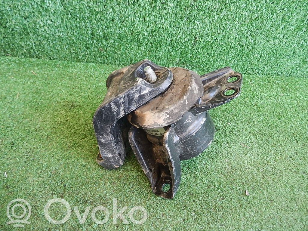 Hyundai Tucson TL Engine mount bracket 
