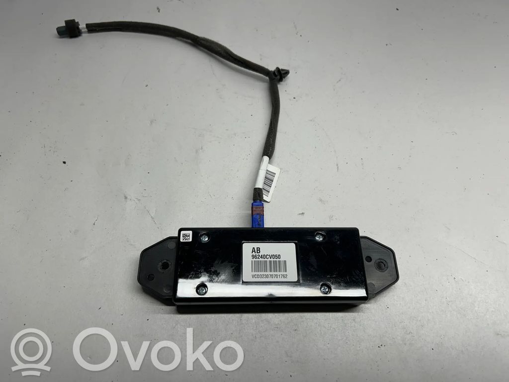 Antenos stiprintuvas   A030300007,96240CV050