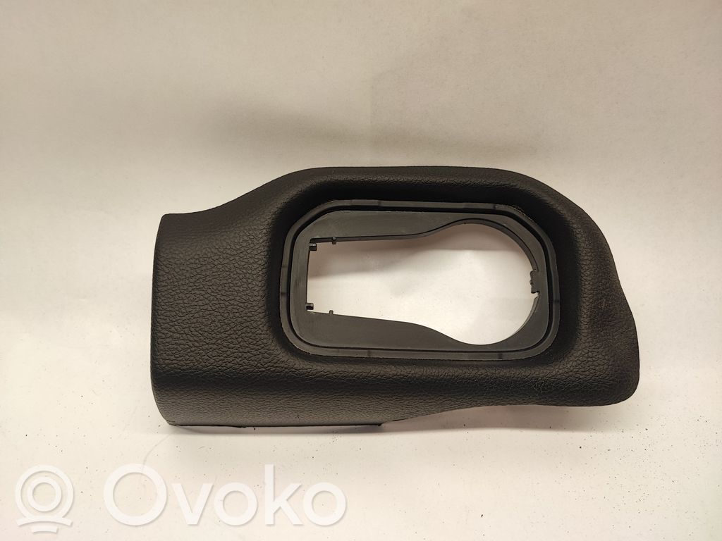 Dodge RAM 1500 DS Dekoratyvinė apdailos juostelė 