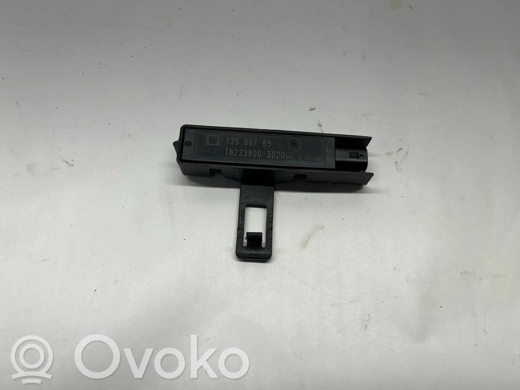 Antena systemu bezkluczykowego   22966415,13580789