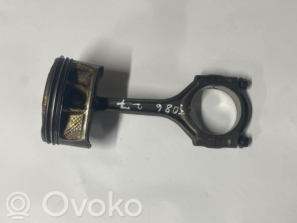 Piston   174T5C,96L84,372AC