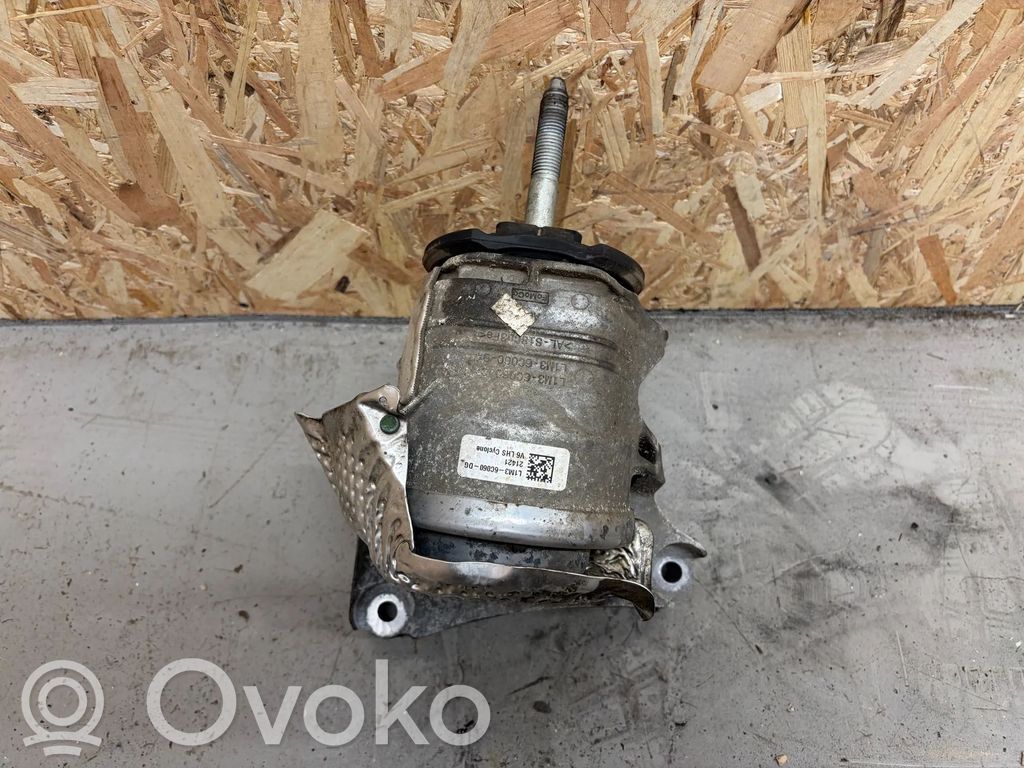 Ford Explorer VI Engine mount bracket 