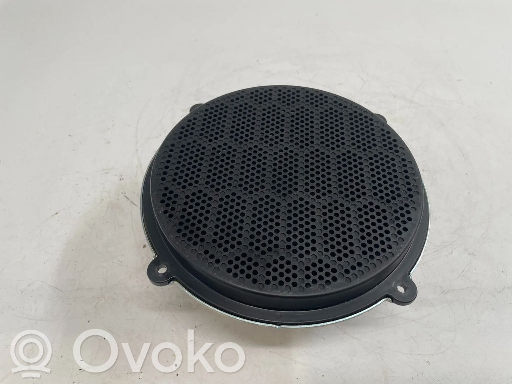 Subwoofer   05064983AB,26777AA
