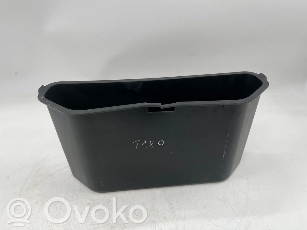 Ram 1500 Glove box 