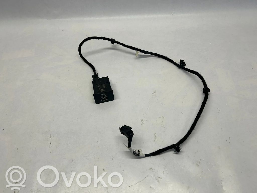 Ford Bronco USB socket connector 
