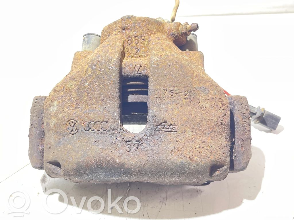 Audi A4 S4 B7 8E 8H Etujarrusatula 
