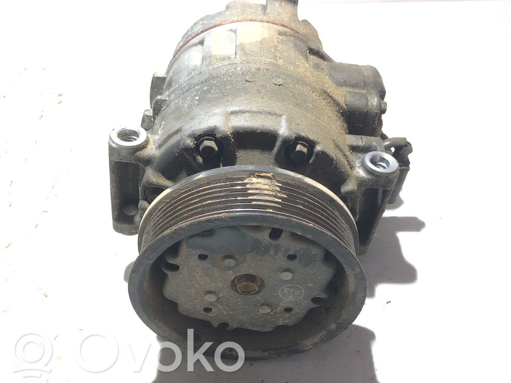 Volkswagen Touareg II Air conditioning (A/C) compressor (pump) 