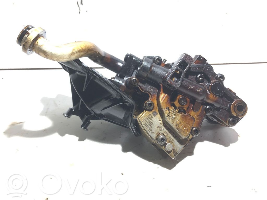 Audi A8 S8 D4 4H Bomba de aceite 