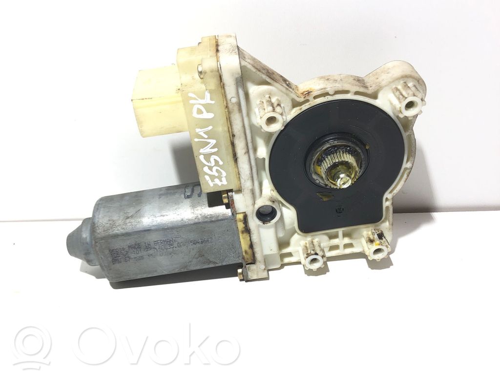 BMW 7 E65 E66 Moteur de lève-vitre de porte arrière 