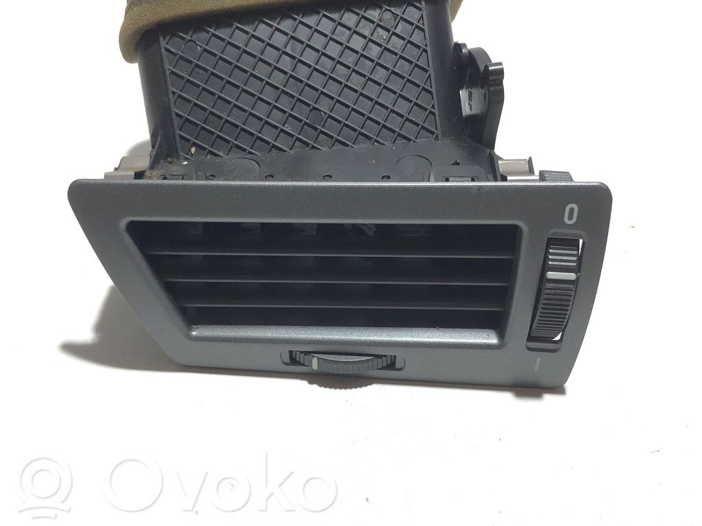 BMW 7 E65 E66 Grilă ventilație/ramă laterală bord 