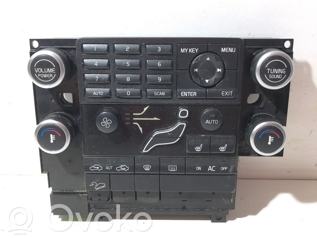 Volvo XC70 Climate control unit 