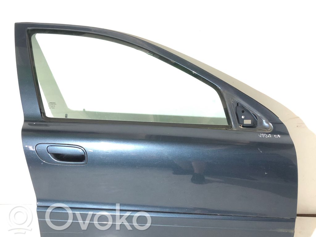 Volvo V70 Priekinės durys 