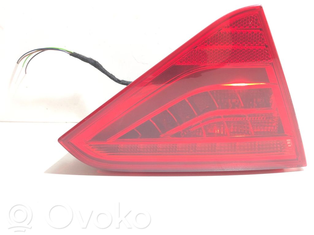 Audi A5 Sportback 8TA Lampy tylnej klapy bagażnika 