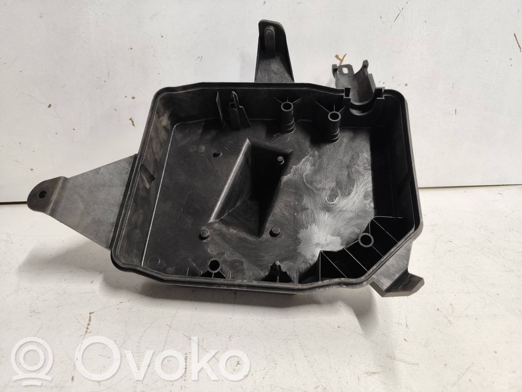 Volvo V50 Engine control unit box 