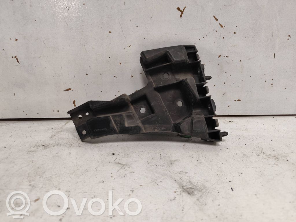 Volvo V60 Front bumper mounting bracket 
