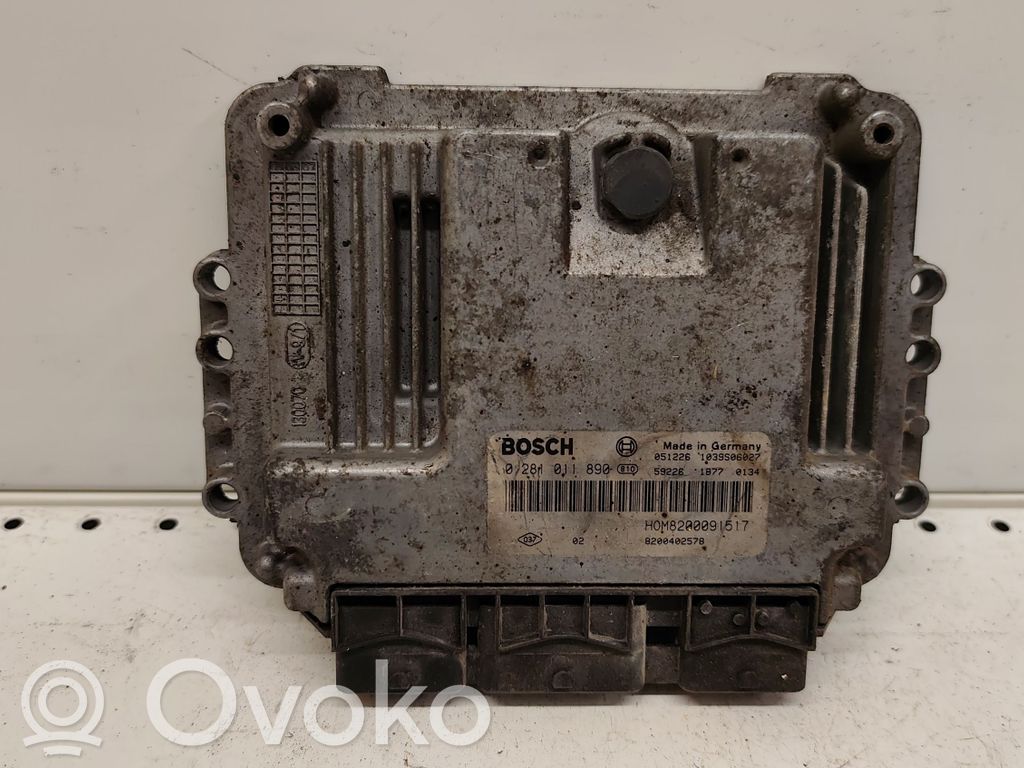 Renault Trafic II (X83) Engine control unit/module 