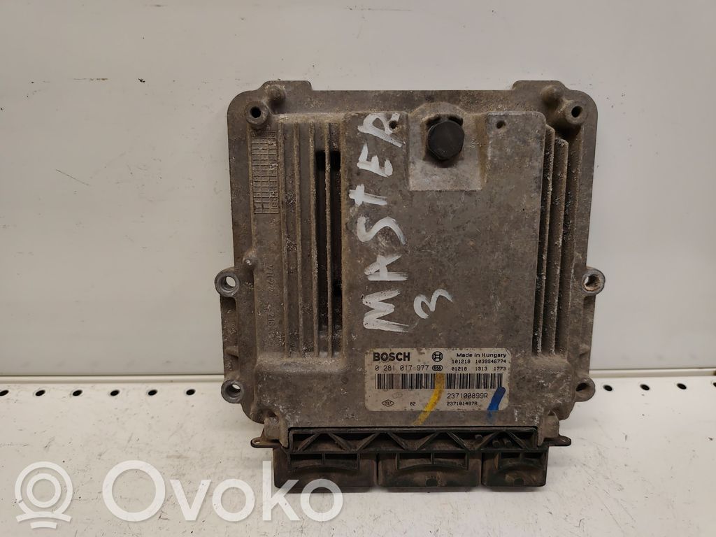 Engine control unit/module   237100899R,0281017977