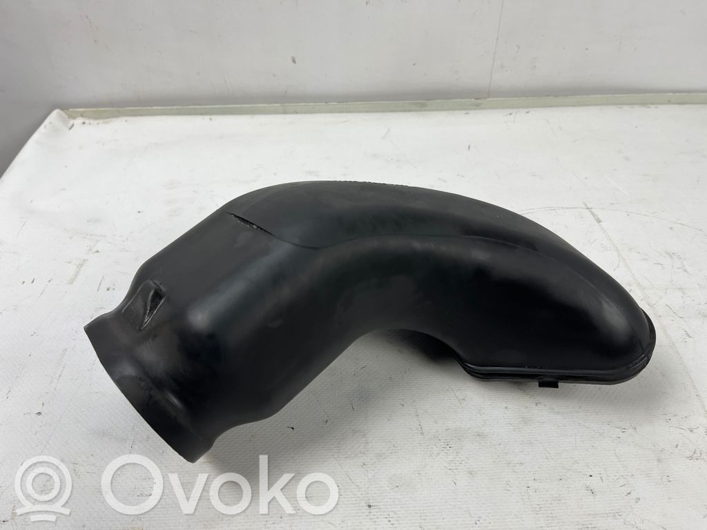 BMW 5 E60 E61 Air intake duct part 